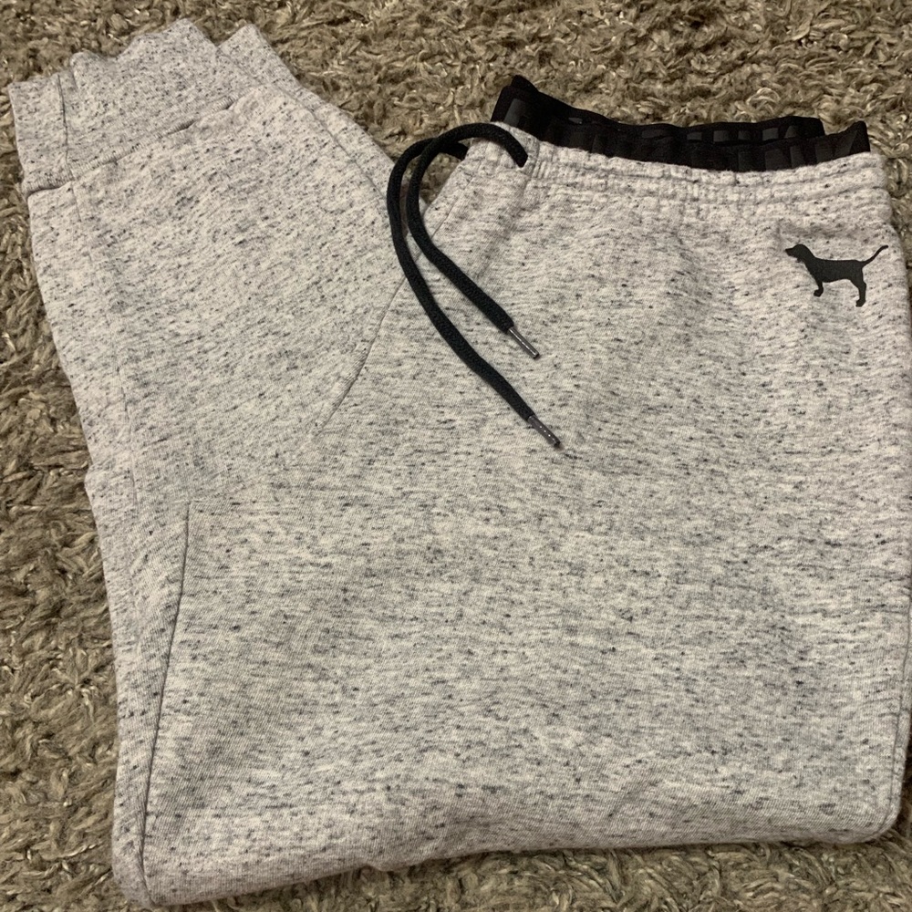 Ankle joggers sweatpants